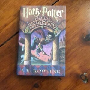 Harry Potter & The Sorcerer's Stone Rowling, J.K. Hardcover 1st US Edition 1998